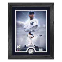 Highland Mint Derek Jeter Yankees Legends Silver Coin Photo Mint