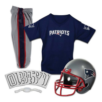 Franklin Sports New England Patriots Deluxe Football Uniform Set