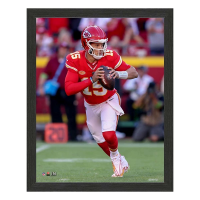 Highland Mint Kansas City Chiefs Patrick Mahomes Dropback 12x15 Sport Frame