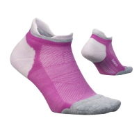 Women's Feetures Elite Max Cushion Tab No Show Running Socks Large Virtual Lilac