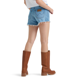 Wrangler Wrangler Cowboy Denim 3.5 Midrise Short in Riyah | Size 25 - $39.74 at Murdoch's Ranch & Home Supply