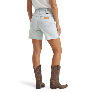 Wrangler Wrangler Cowboy High Rise Short in Sugar | Size 24 - $44.99 at Murdoch's Ranch & Home Supply