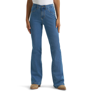 Wrangler Wrangler Bespoke High Rise Flare Jeans in Jemma | Womens | Size 27 - $69.99 at Murdoch's Ranch & Home Supply