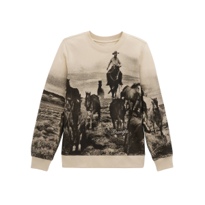 Wrangler Wrangler Retro Cowboy Scene Crew Fleece Sweatshirt in Egret | Womens | Size Small - $54.99 at Murdoch's Ranch & Home Supply