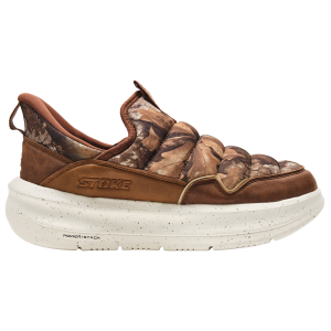 Stoke Stoke The Versa 2Miler RealTree Shoes in RealTree APX | Mens | Size 9 - $89.99 at Murdoch's Ranch & Home Supply
