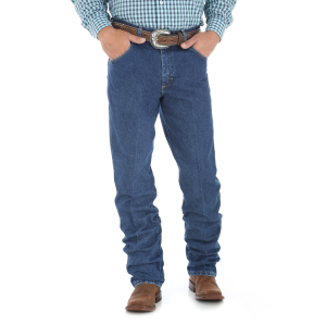 Wrangler Wrangler George Strait Cowboy Cut Relaxed Jeans in Heavyweight Stone Denim/Blue | Size 29 - $52.99 at Murdoch's Ranch & Home Supply