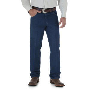 Wrangler Wrangler Cowboy Cut Relaxed Fit Jeans in Prewashed Indigo/Blue | Size 44 - $47.99 at Murdoch's Ranch & Home Supply
