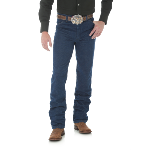 Wrangler Wrangler Cowboy Cut Slim Fit Jeans in Prewashed Indigo/Blue | Size 30 - $44.99 at Murdoch's Ranch & Home Supply