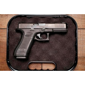 Glock Glock 17 Gen 5 9mm Police Trade-In Pistol (Fair Condition)
