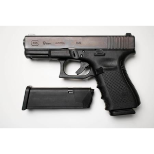 Glock Glock 19 Gen 4 9mm Police Trade-In Pistol with Two Magazines (Good Condition)