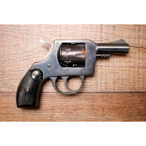 H&R 732 32SW Police Trade-In Revolver