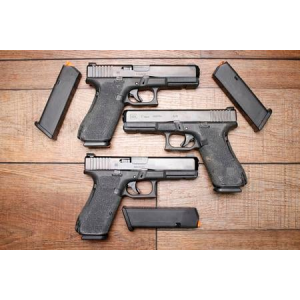 Glock Glock 17 Gen 5 9mm Police Trade-in Pistols with Night Sights and Stippling (Good Condition)