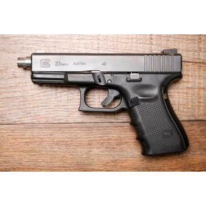 Glock Glock 23 Gen 4 40SW Police Trade-In Pistol with Threaded Barrel (No Magazine)