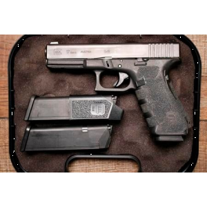 Glock 17 Gen 4 9mm Police Trade-In Pistol with Night Sights and Three Magazines