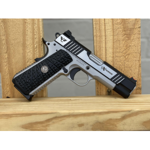 Wilson Combat Experior Commander Pistol XP-COM-45, 45 ACP, 4.25, Fiber Optic, Two-Tone Stainless, 8 Rds