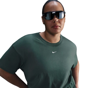 Women's Nike Sportswear Essential T-Shirt 2X Vintage Green/White