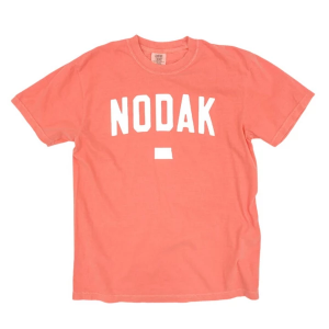 Women's 218 Clothing North Dakota Nodak T-Shirt Medium Peach
