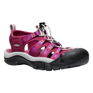Women's KEEN Newport H2 Closed Toe Sandals 8 Beaujolais/Star White