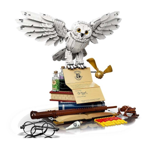 LEGO Harry Potter Hogwarts Icons - Collectors' Edition 76391 Building Set