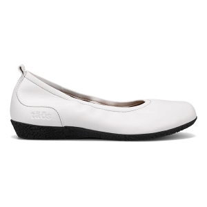 Women's Taos Chit Chat Flats Regular 11 White