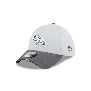 Denver Broncos New Era 2025 Training Camp 39Thirty Flexfit Hat S/M Dark Grey Heather