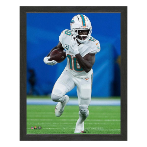 Highland Mint Miami Dolphins Tyreek Hill Sport Frame