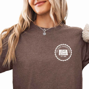 Women's A. Blush North Dakota Peace Garden Stamp Crewneck Sweatshirt Large Brown