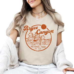Women's Blume & Co Bryce Canyon T-Shirt Medium Tan