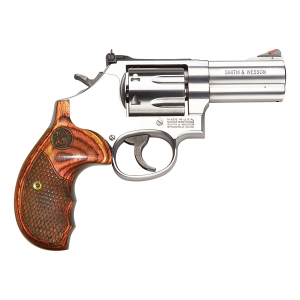 Smith & Wesson Model 686 Plus Deluxe Revolver