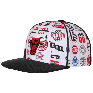 Outerstuff Youth Chicago Bulls White Piped Up Snapback Adjustable Hat