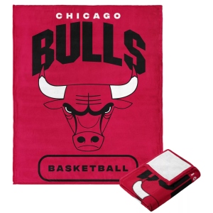 TheNorthwest Chicago Bulls Silk Touch Throw
