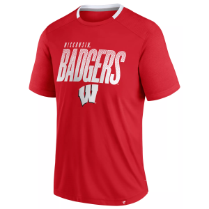 NCAA Men's Wisconsin Badgers Red Defender T-Shirt, Small