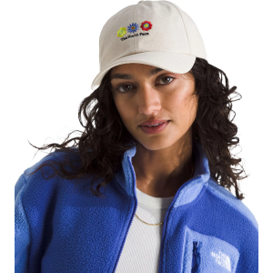 The North Face Women's Roomy Norm Hat, White Dune/3 Flower Patch