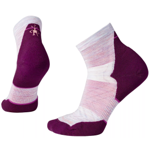 Smartwool Women's Run Targeted Cushion Ankle Socks, Medium, Purple Eclipse