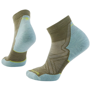 Smartwool Women's Run Targeted Cushion Ankle Socks, Medium, Winter Moss/Frosty Green