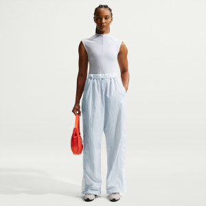 Nike Women's Sportswear Loose High-Waisted Parachute Pants, Medium, Pure Platinum/Chalk