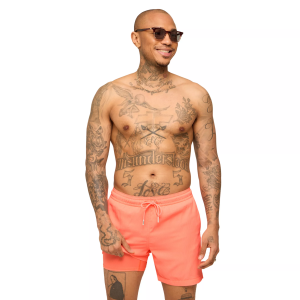 Chubbies Men's 5.5" Lined Textured Swim Trunks, Medium, Nectar Glows