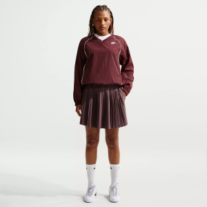 Nike Women's Sportswear Pleated Skirt, Small, Tattoo