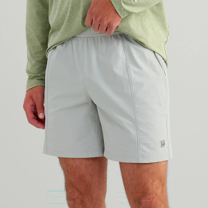 Huk HUK Men's Airweight Solid Short, XXL, Seagull - $55.00 at DICK'S Sporting Goods