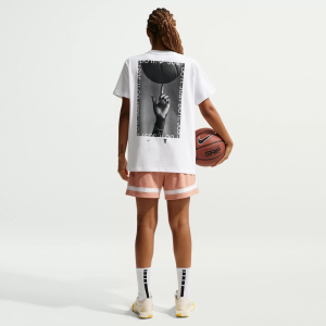 Nike Women's Short-Sleeve Basketball Graphic T-Shirt, XL, White