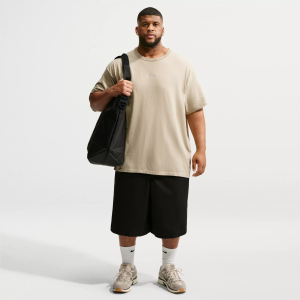 Nike Men's Sportswear Premium Essentials, XL, Desert Khaki