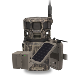 Revolver Pro 2.0 Solar Battery Combo