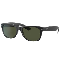 Like New Ray-Ban New Wayfarer Rubber Black Nylon Sunglasses w/Green Classic G-15 Lenses 0RB2132-622-55