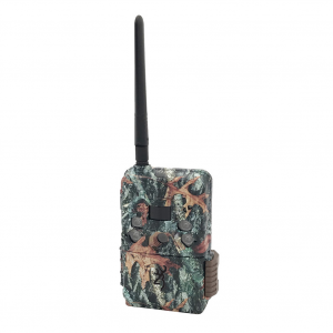BROWNING TRAIL CAMERAS Defender Wireless Scout Pro Trail Camera - 32GB SD Card and Reader Combos Available