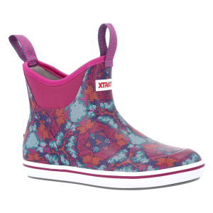 XTRATUF Women's 6in Ankle Deck Kaleidoscope Scales Purple Boots (XWAB5KS) - Xtratuf