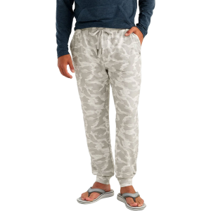 Huk HUK Men's Leeward Printed Fleece Seagull Camo Joggers (H2000283-059) - $80.00 at gritroutdoors.com