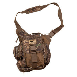 AVERY Realtree Max-7 Messenger Bag (691)