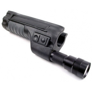 Surefire Model 618FGA Tactical Light for Remington 870-Press Pad