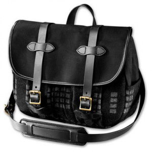 Filson Black Twill/Wool Field Bag FIL-70068-BL in Black Twill Wool