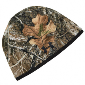 Under Armour Men's Reversible Camo Beanie RT Edge/Blz Org/Blk OSFA 1343194-991001 in Realtree Edge